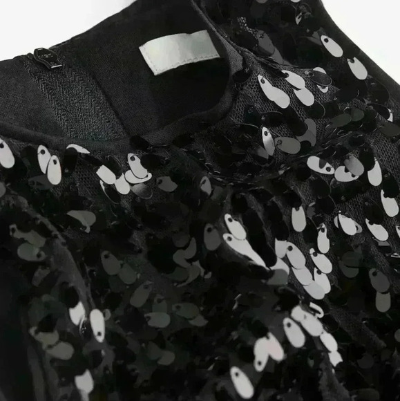 H&M Holiday Sequined Racer back Gray Crop Tank Top - size Small NWT - Picture 3 of 6